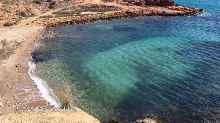 Descubre las impresionantes playas de Mazarr&oacute;n: para&iacute;sos naturales en la costa