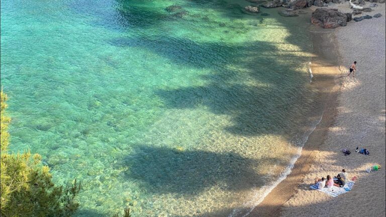 Descubre las paradisíacas playas de Calella de Palafrugell