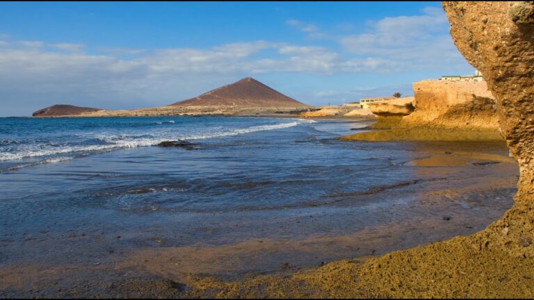 Descubre las playas de ensue&ntilde;o en Tenerife: un para&iacute;so vacacional