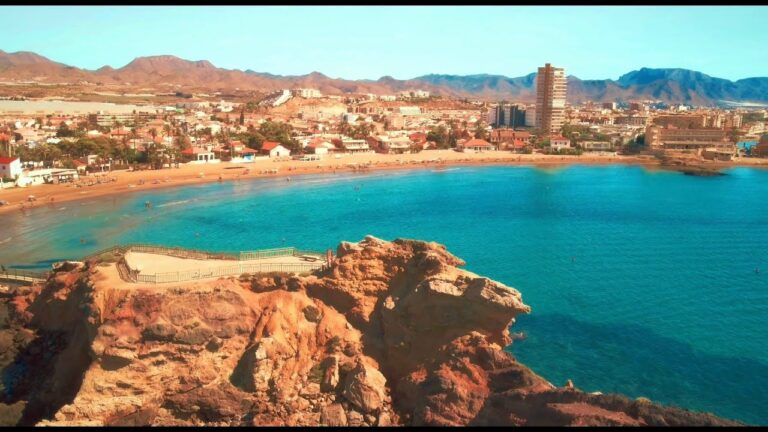 Descubre los secretos escondidos de Bolnuevo: playas de ensue&ntilde;o