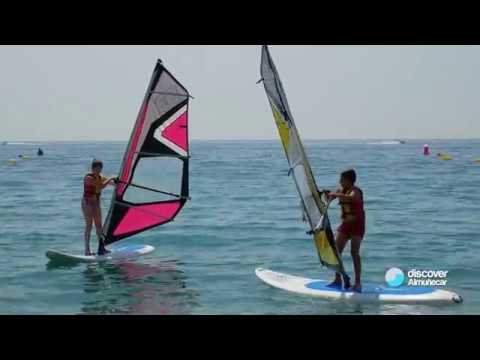 Descubre las emocionantes actividades acu&aacute;ticas en la Costa de Granada