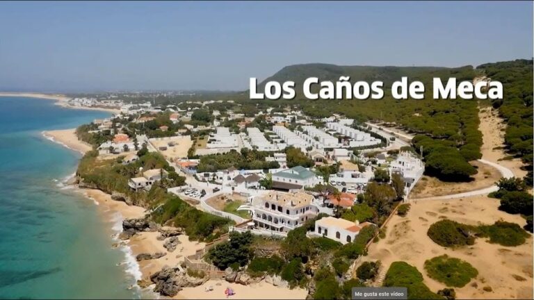 Descubre los rincones paradisíacos de la costa gaditana en este verano.