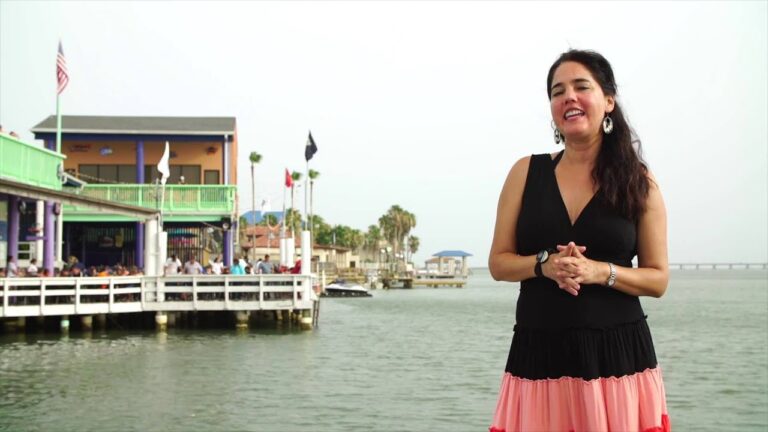 Descubre las emocionantes actividades acuáticas en las playas de San Antonio