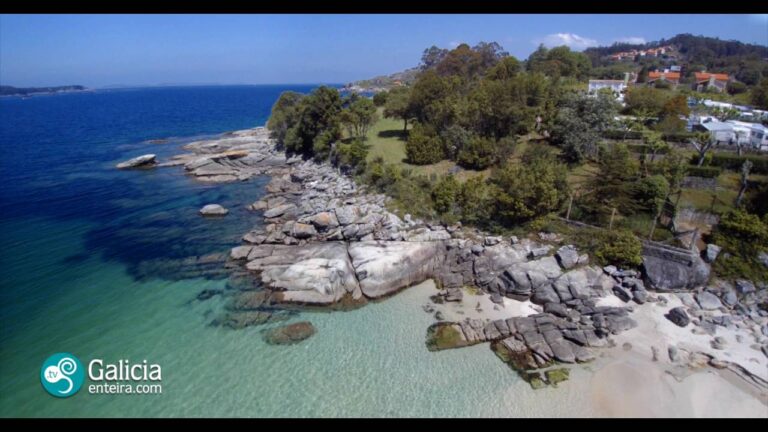 Descubre las impresionantes rutas de playa en Ald&aacute;n, Cangas