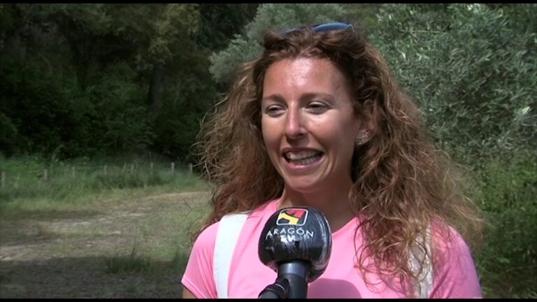 Descubre el encanto del alojamiento en tiendas de campaña en las playas de Málaga