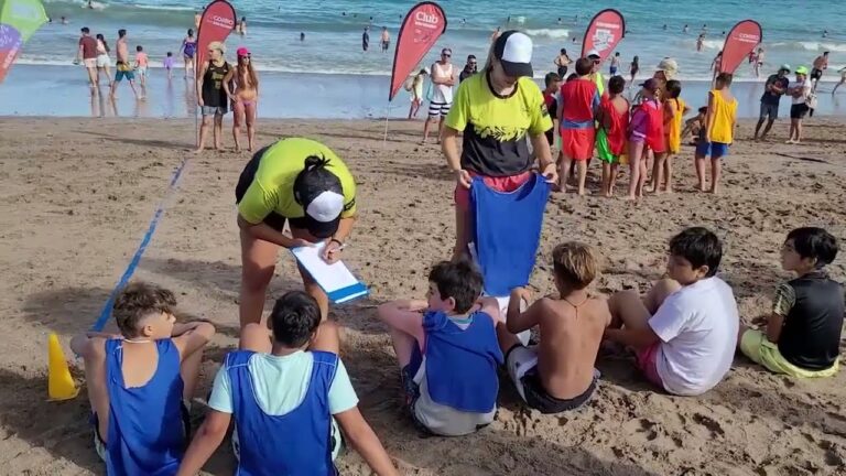 Descubre las mejores actividades en las playas este verano