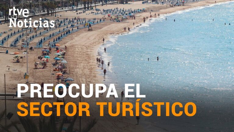 Descubre las Mejores Playas Libres de Medusas en Málaga