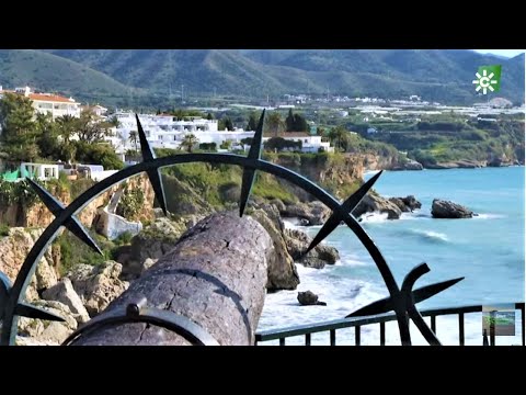 Descubre las emocionantes actividades acu&aacute;ticas en las playas de Maro