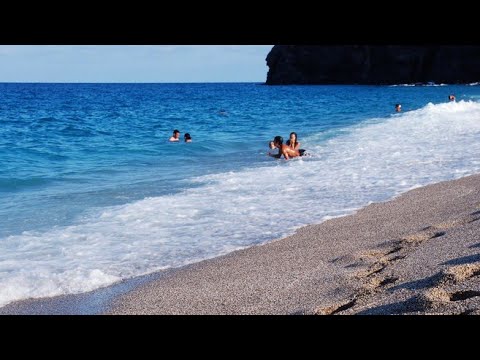 Descubre las mejores playas nudistas en Mojácar