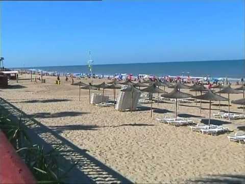Descubre las maravillas de Chipiona: Explorando sus mejores playas