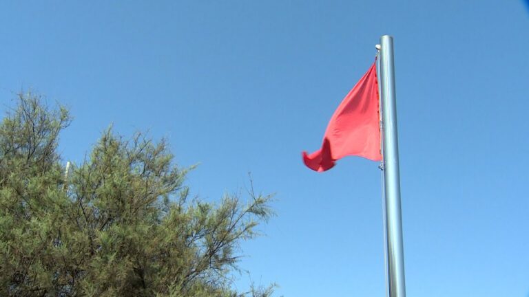 Alerta en Barcelona: Playas con bandera roja, ¿qué precauciones tomar?