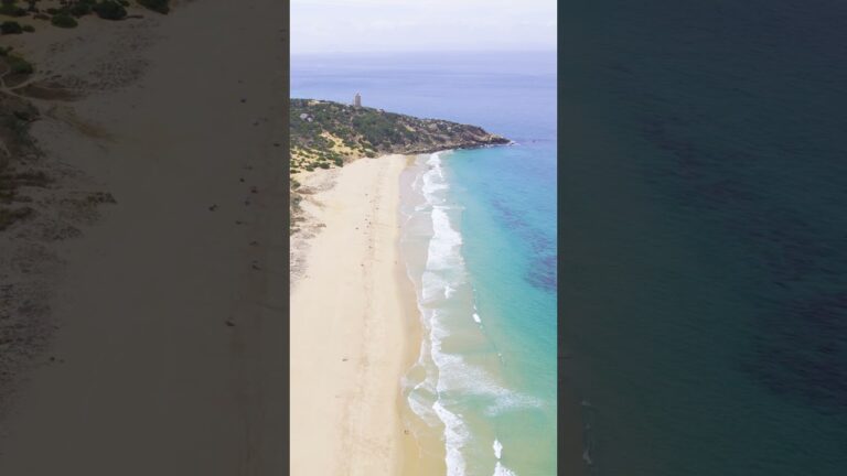 Descubre las joyas ocultas de Zahara de los Atunes: Playas de ensueño
