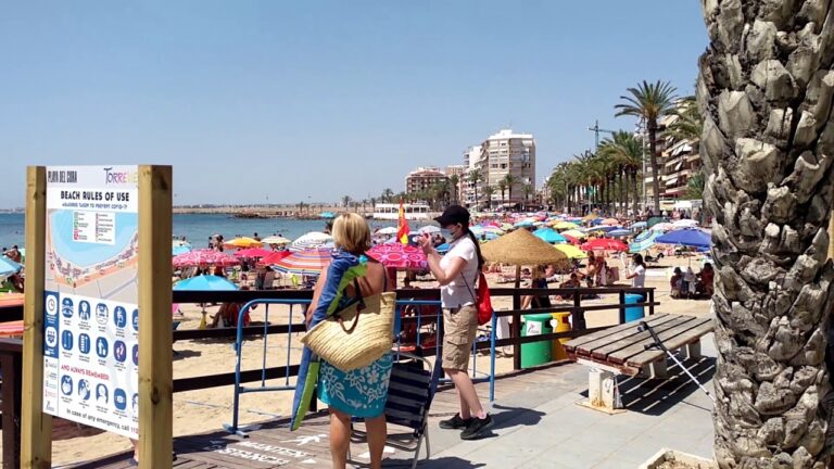 Descubre la belleza costera de Espa&ntilde;a desde casa con tu webcam