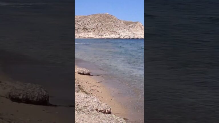 Descubre las Increíbles Playas de Agua Amarga: Un Paraíso Acuático en el Mundo