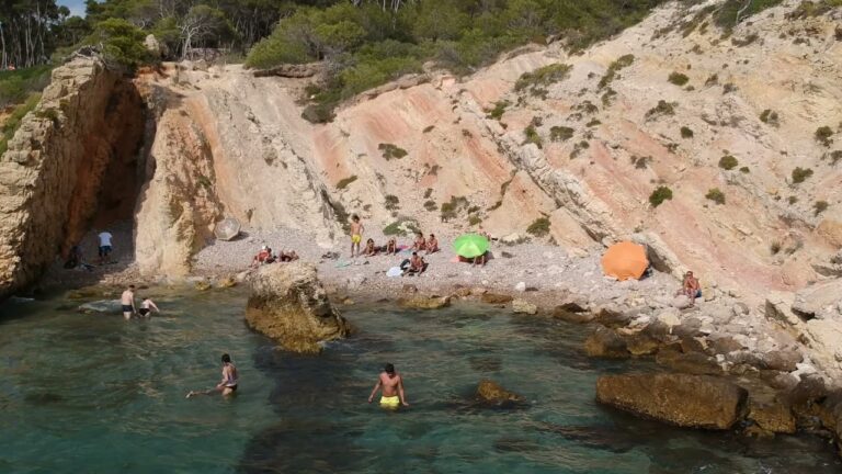 Descubre las maravillosas playas de arena fina en Vilanova i la Geltr&uacute;